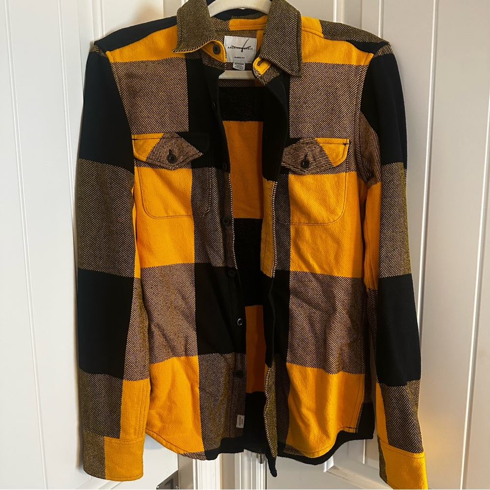 American Eagle Outfitters Yellow and Black Plaid Shirt
